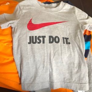 Nike 2t